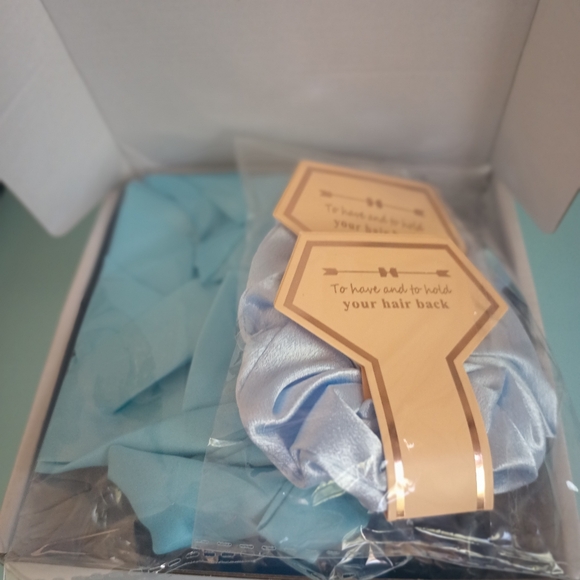 Bundle - Hair Accessory Set - Picture 7 of 7